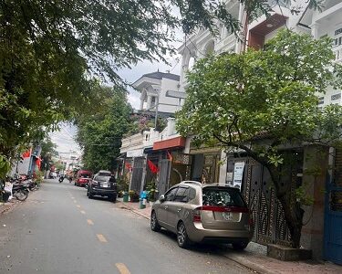 Đất bán mặt tiền quận 12, đường Hiệp thành 26, diện tích 4 x 18m đường 12m, giá 5 tỷ 750tr.