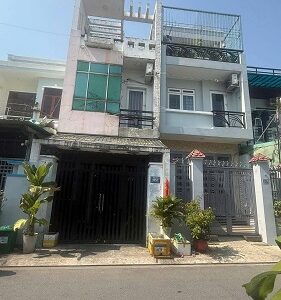 Nhà bán mặt tiền quận 12, đường Thới An 04, diện tích 4 x 14m, giá 6,2 tỷ .