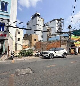 Đất bán mặt tiền quận 12, đường Trần Thị Cờ, diện tích 4 x 16m , giá 7,9 tỷ.