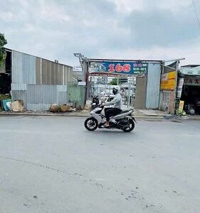 Đất bán mặt tiền Hóc Môn, Đường Trịnh Thị Miếng, diện tích 10 x 38 m, giá 21 tỷ 500tr.
